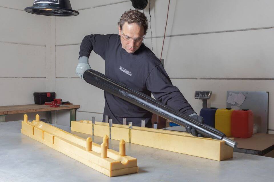 Rolls and rollers with polyurethane lining Rolls and rollers with polyurethane lining
